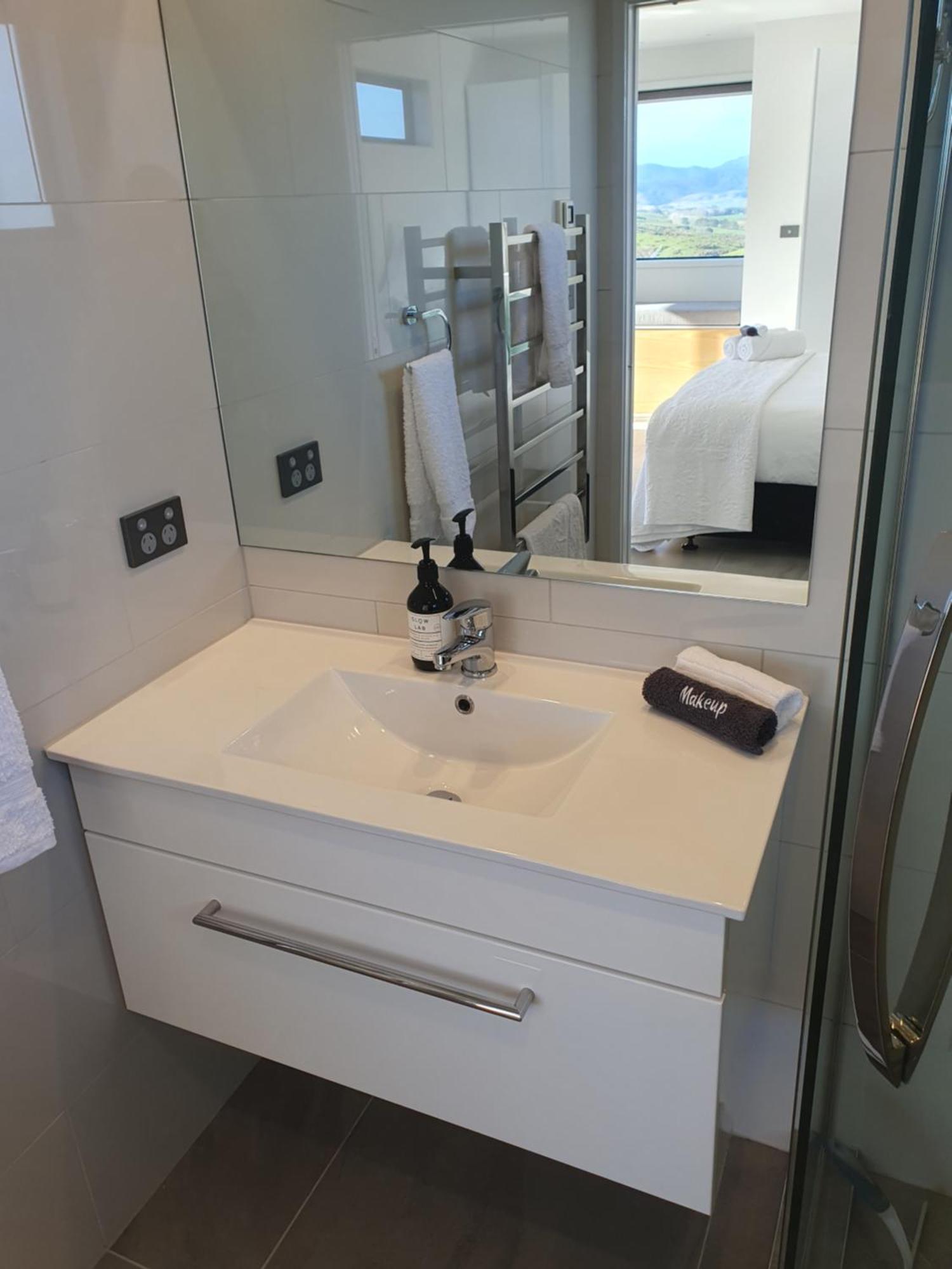 Vineyard Vacation Hotel Mangawhai Ngoại thất bức ảnh